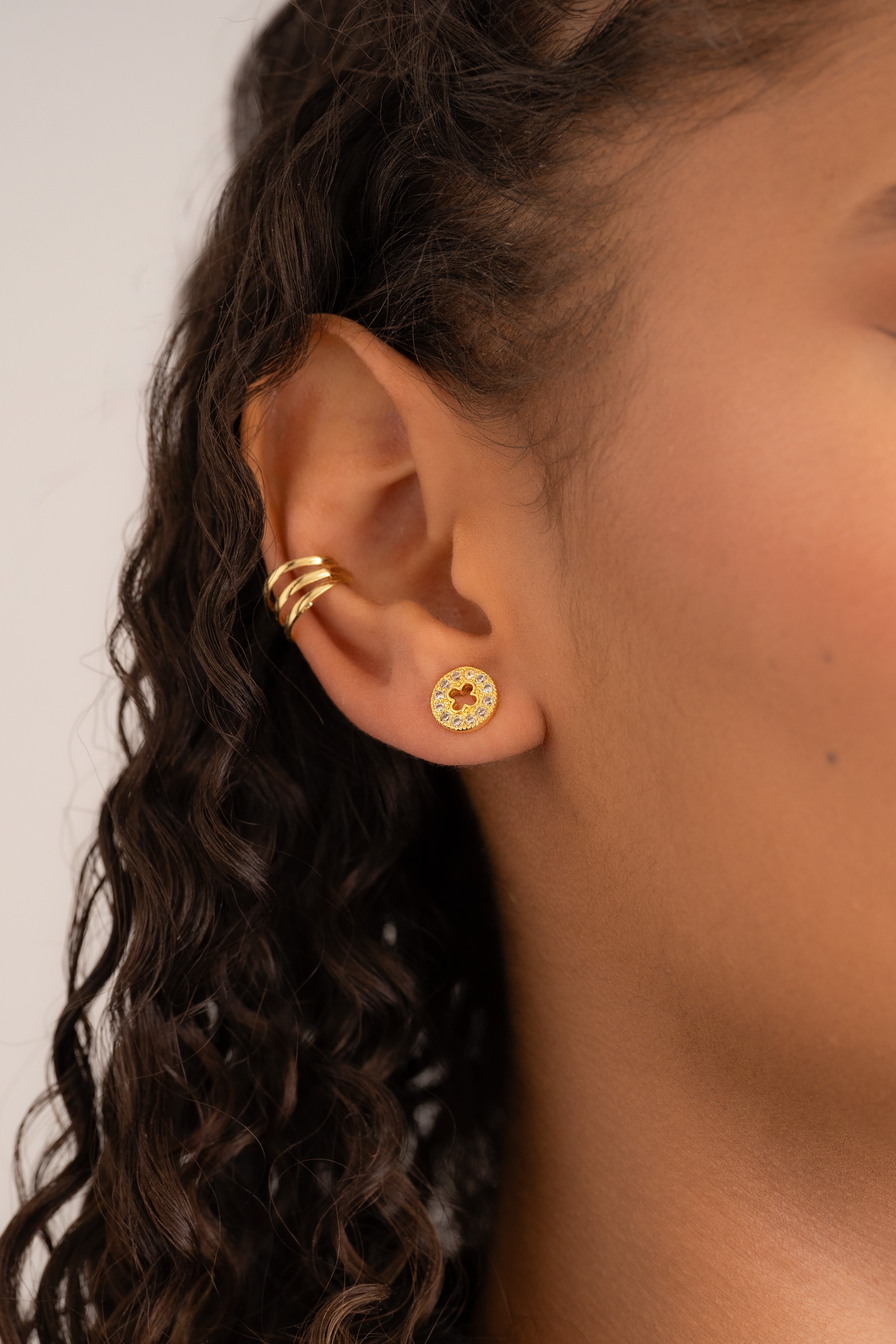Aretes Clover Redondo Silueta 9 mm
