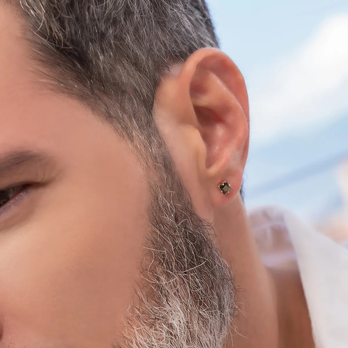 Aretes Topo Circon Cuadrado NEGRO