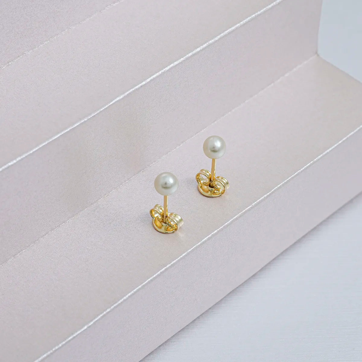 Aretes Perla 4mm