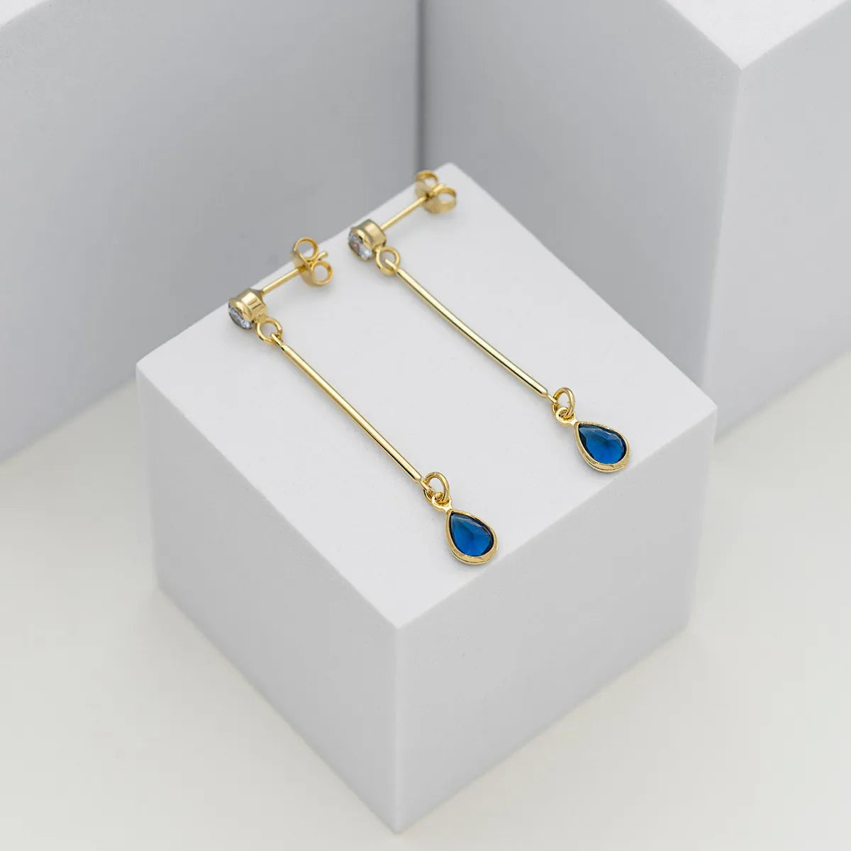 Aretes L Blue