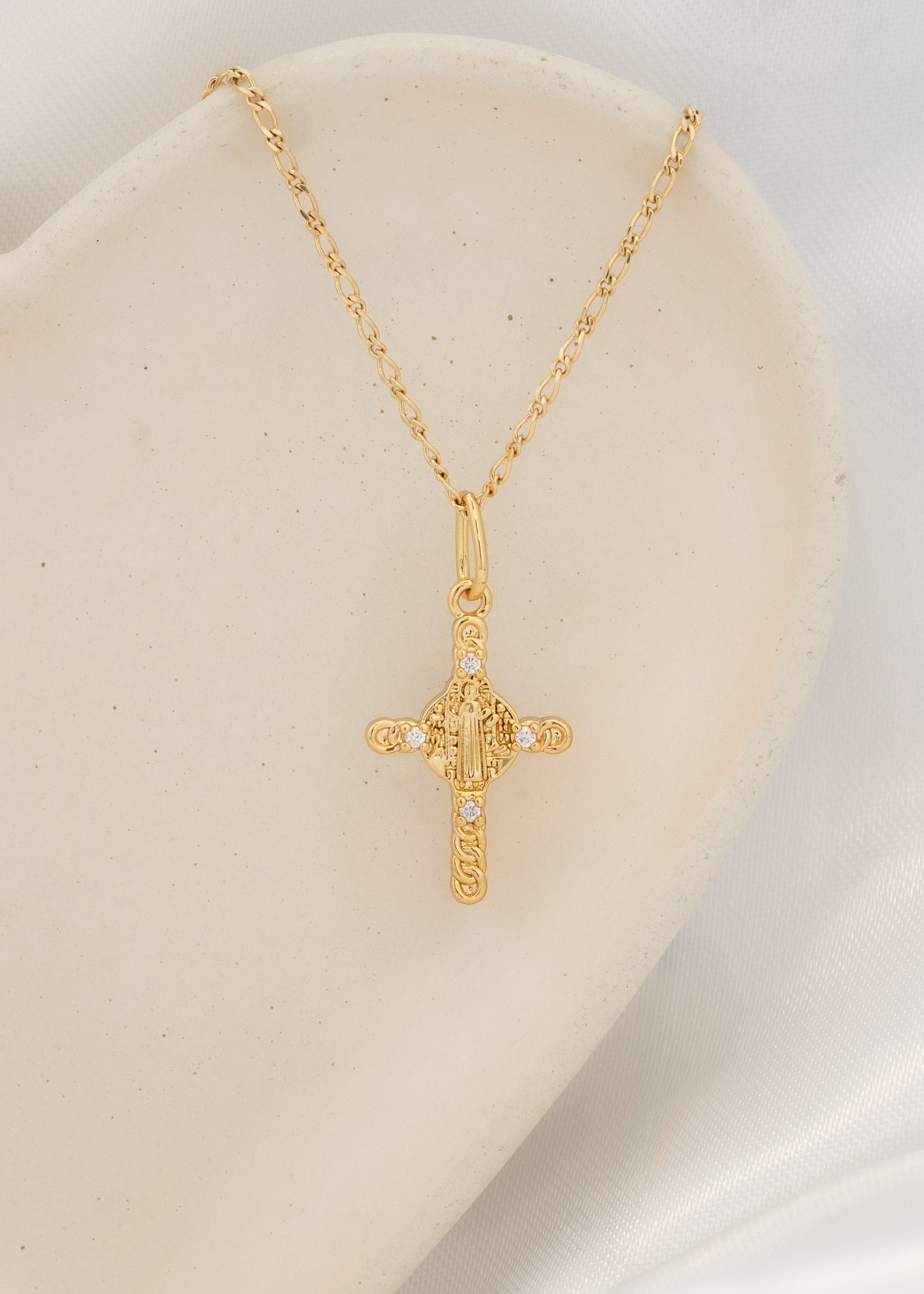 Dije Cruz San Benito 2 Cms